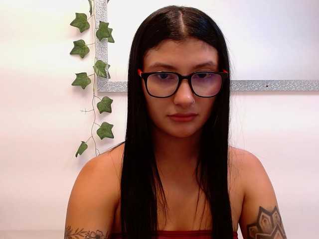 louisk2 live cam preview