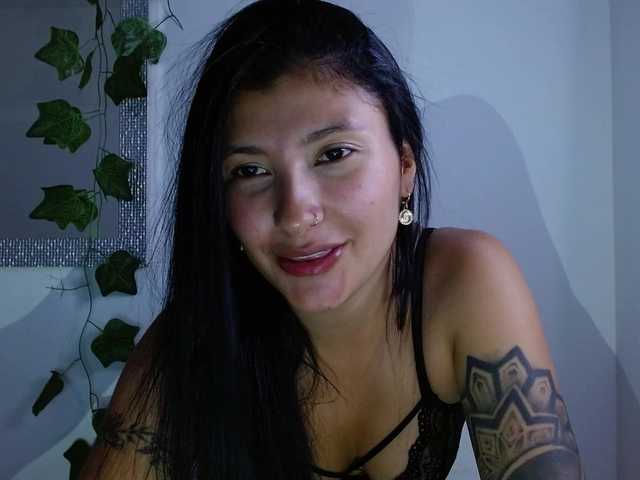 louisk2 live cam on BongaCams