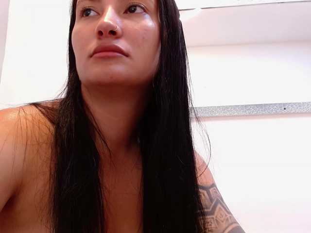louisk2 live cam on BongaCams