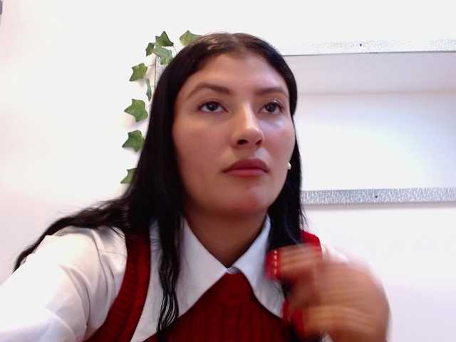 louisk2 live cam on BongaCams