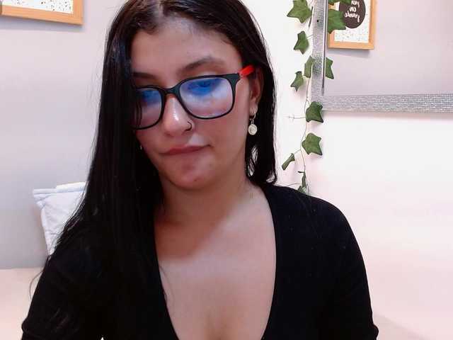 louisk2 live webcam show