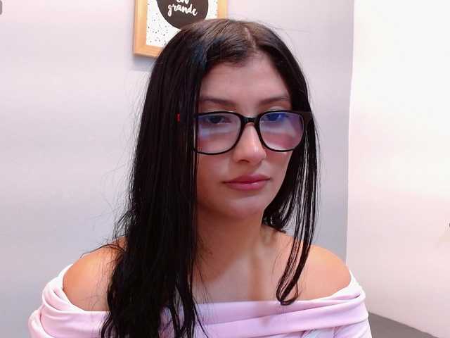 louisk2 live cam on BongaCams