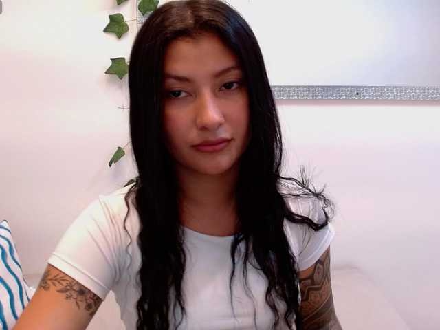louisk2 live cam on BongaCams