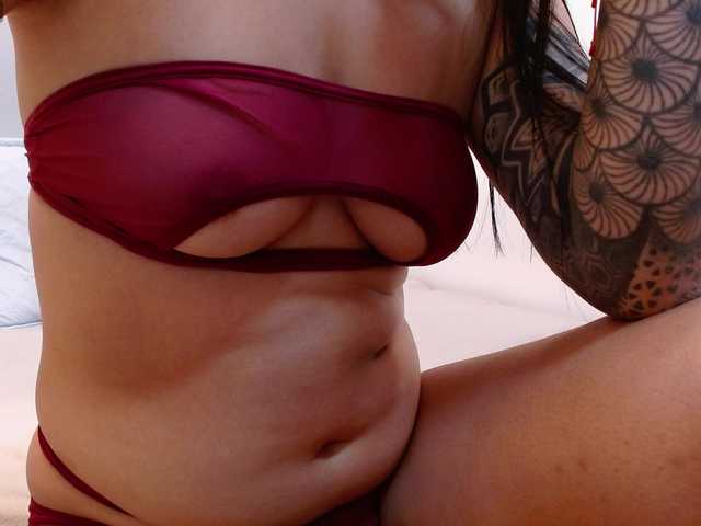 louisk2 live cam on BongaCams
