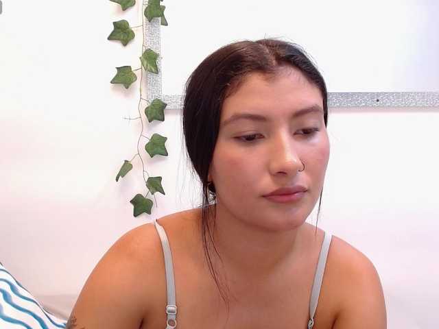 louisk2 live webcam show