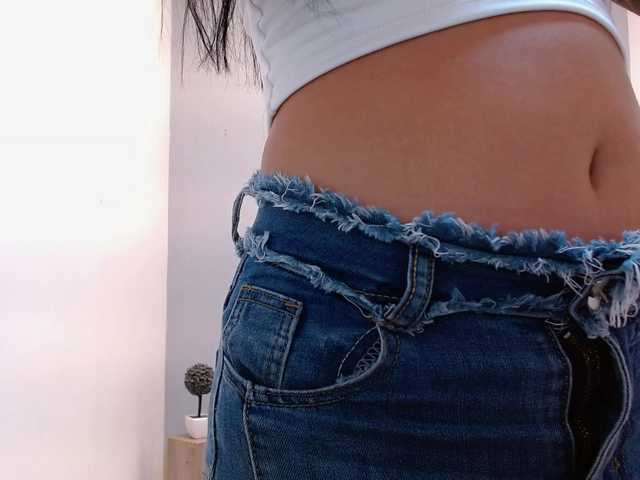 louisk2 live cam on BongaCams