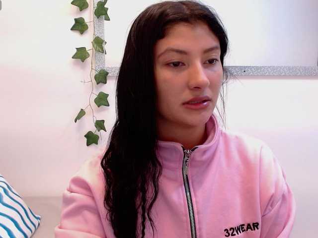 louisk2 live cam on BongaCams