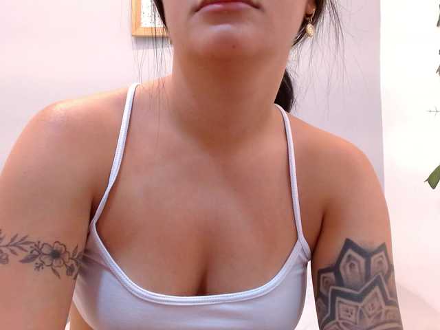 louisk2 live cam on BongaCams