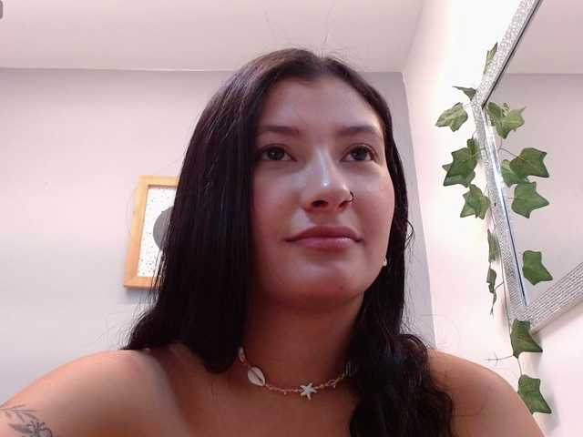 louisk2 live cam on BongaCams