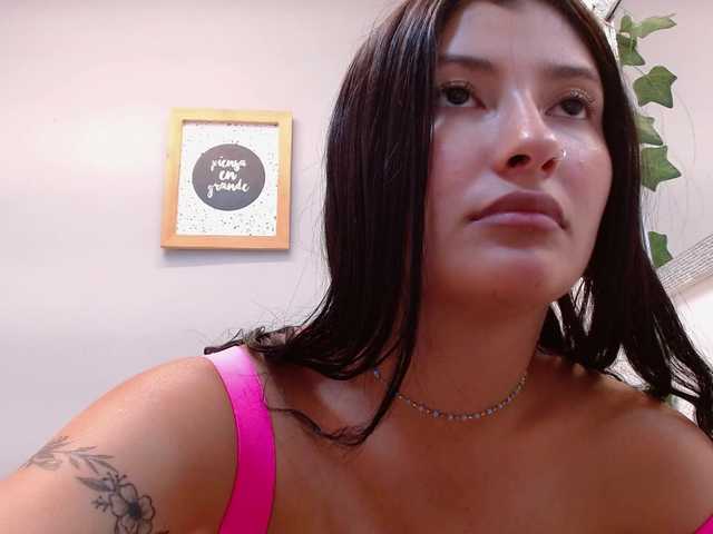 louisk2 live cam on BongaCams