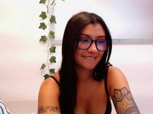 louisk2 live cam on BongaCams