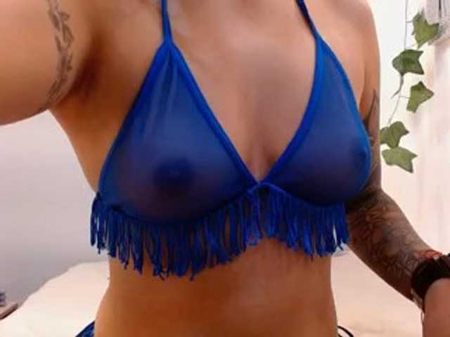 louisk2 live cam on BongaCams