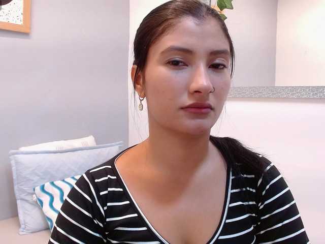 louisk2 live cam on BongaCams