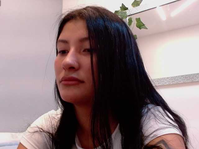 louisk2 live cam on BongaCams