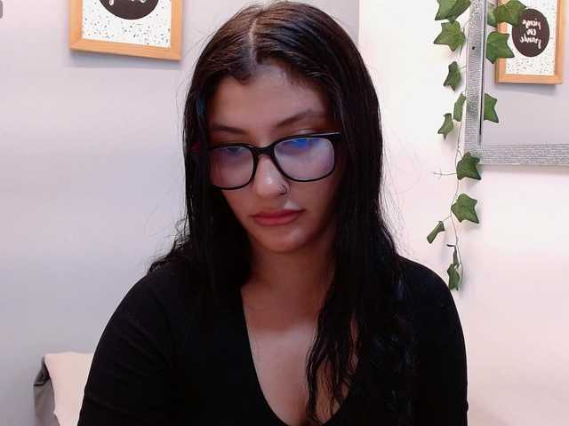 louisk2 live webcam show