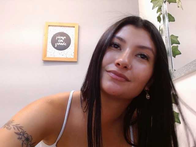 louisk2 live cam on BongaCams