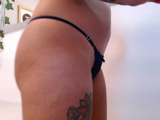 louisk2 live cam on BongaCams