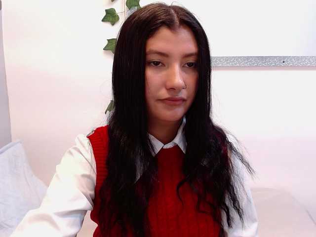 louisk2 live webcam show