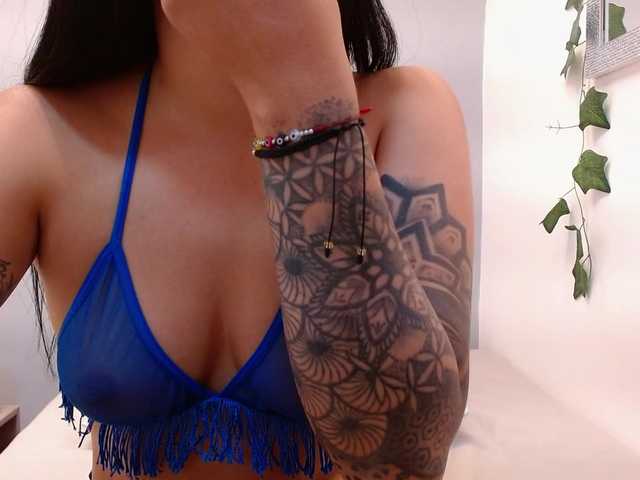 louisk2 live cam on BongaCams