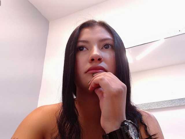 louisk2 live cam on BongaCams