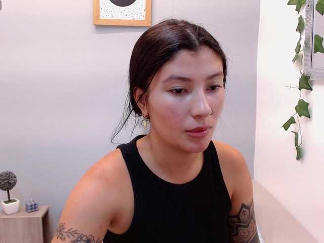 louisk2 live cam on BongaCams