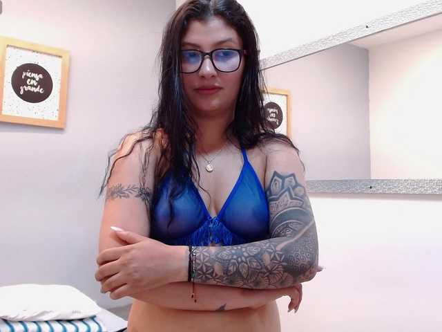 louisk2 live cam on BongaCams