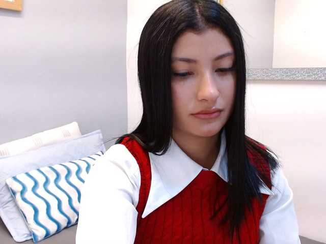 louisk2 live cam on BongaCams