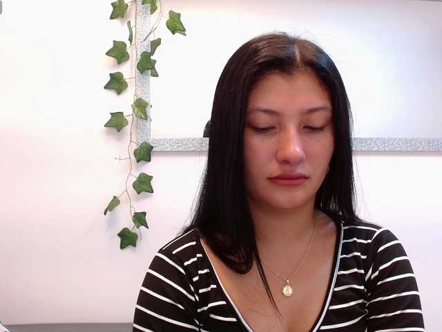 louisk2 live cam on BongaCams