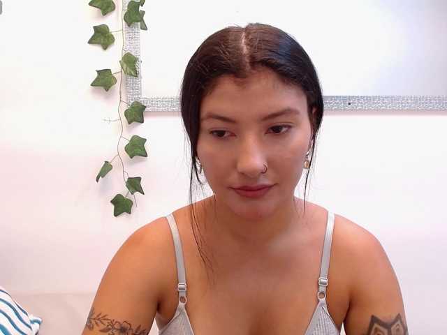 louisk2 live cam on BongaCams