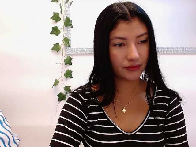louisk2 live cam on BongaCams