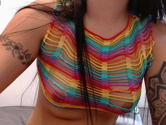 louisk2's BongaCams show and profile