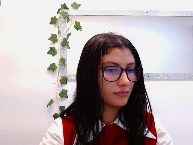 louisk2 live cam on BongaCams