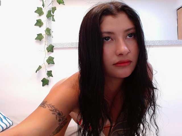 louisk2 live cam on BongaCams