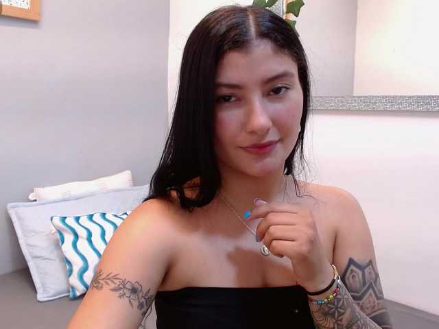 louisk2 live cam on BongaCams