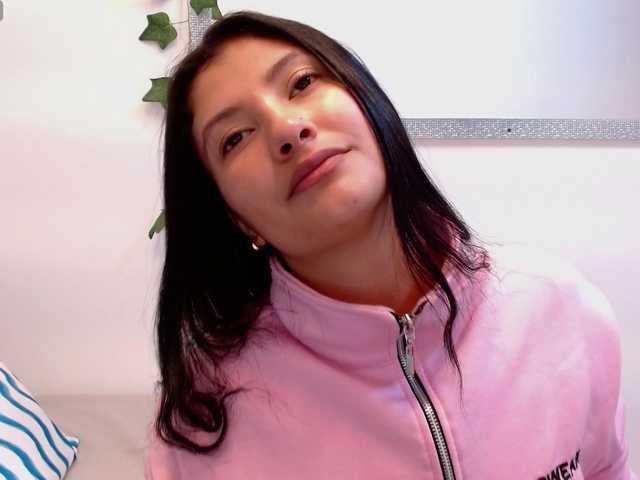 louisk2 live cam on BongaCams