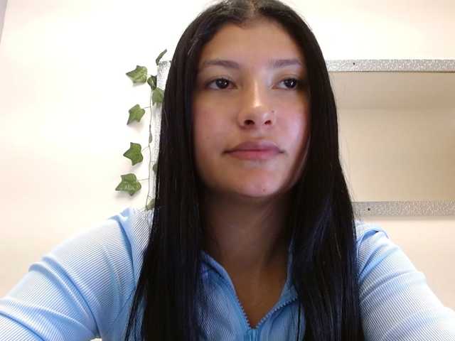 louisk2 live cam on BongaCams