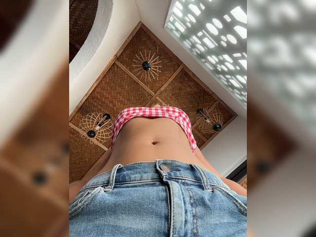 Malisha8, en directo ahora en BongaCams