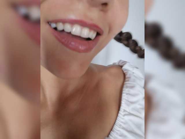 Malisha8 live cam on BongaCams