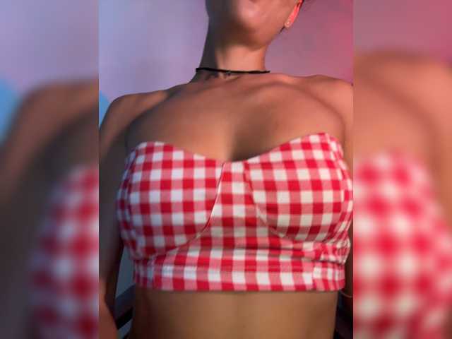Malisha8, en directo ahora en BongaCams