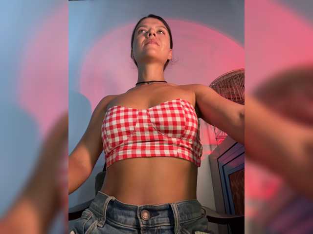 Malisha8, en vivo ahora en BongaCams