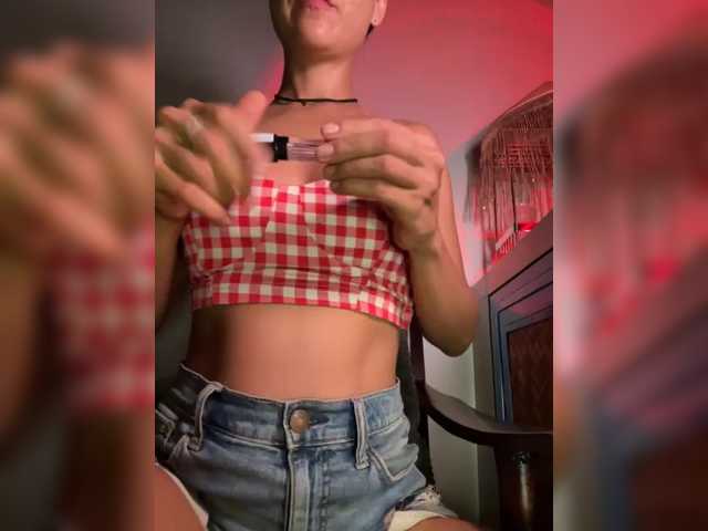 Malisha8 live cam on BongaCams