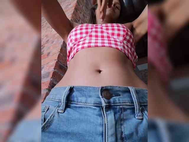 Model: Malisha8