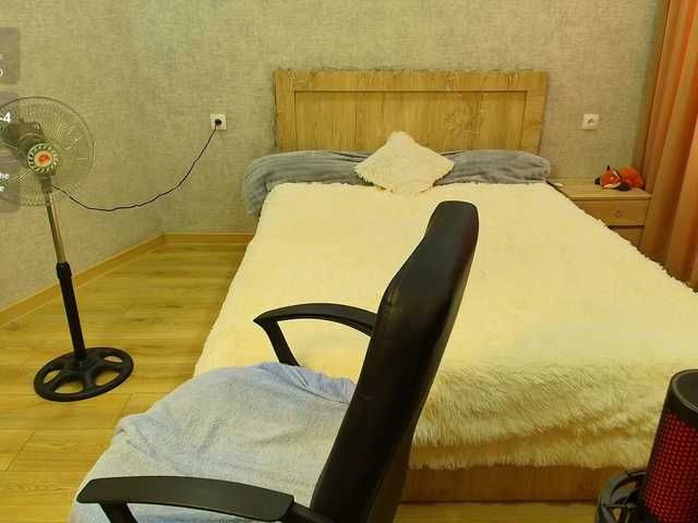 Ksushka22 live cam on BongaCams