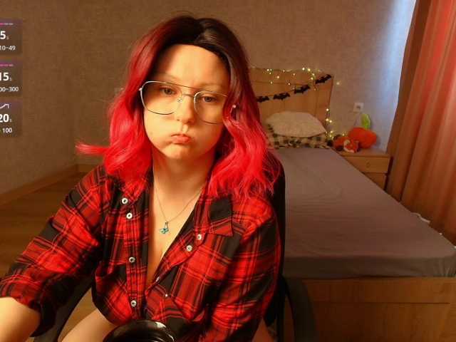 Ksushka22 live cam on BongaCams