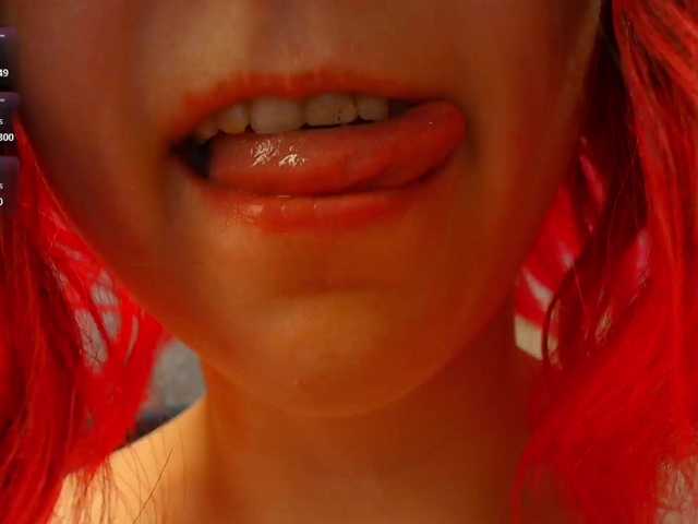 Ksushka22 live cam on BongaCams