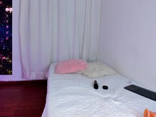 SteffanyRedx Porn Show