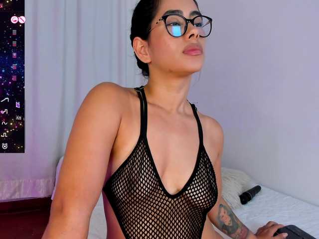 SteffanyRedx live cam on BongaCams