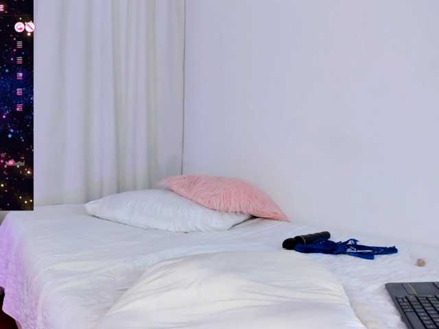 SteffanyRedx live cam on BongaCams