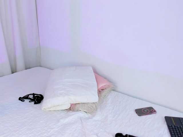 SteffanyRedx live webcam show