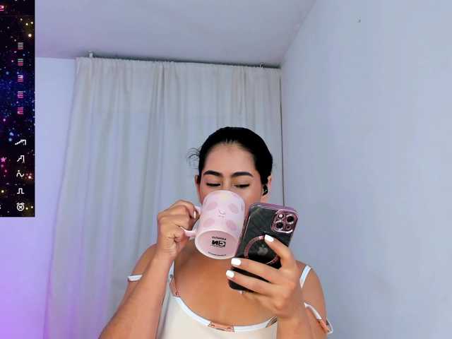 SteffanyRedx live cam on BongaCams